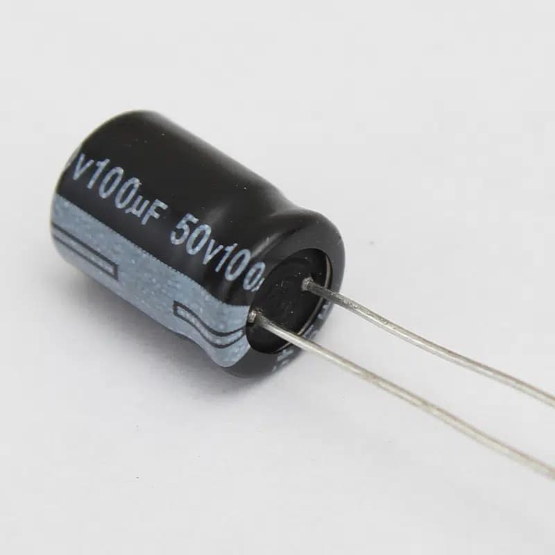 100 MF 50 V  Kondansatör - Seyyar Elektronik