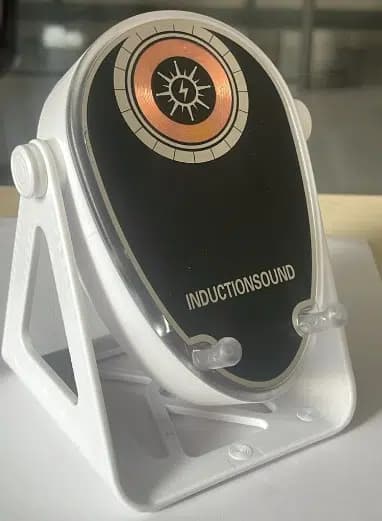 Enkado EKD-S11 5W İndüksiyonlu Bluetooth Hoparlör Ses Yükselten 2000mAh RGB Işıklı Standlı Speaker - Seyyar Elektronik