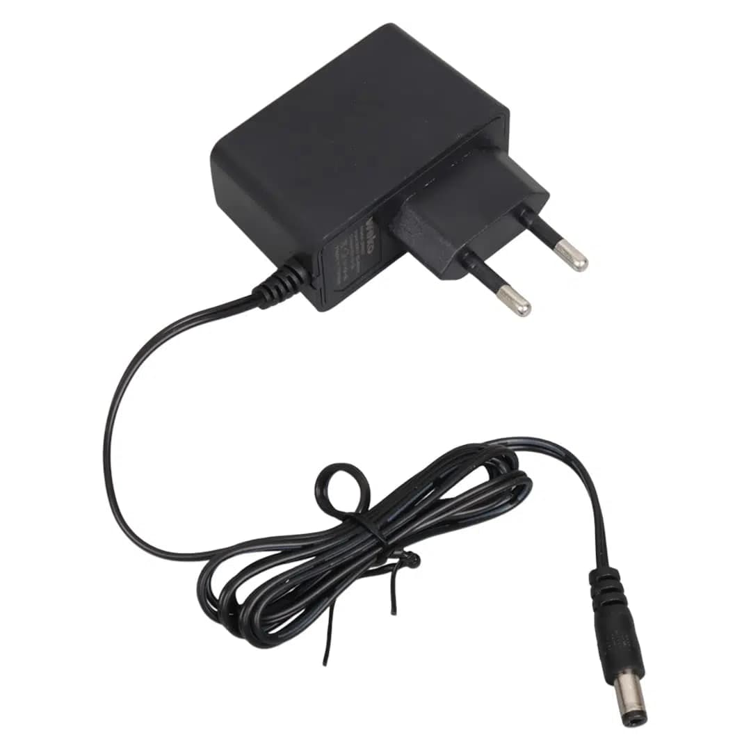 Weko WK-37857 Plastik Kasa 8 Volt - 1 Amper Yerli Üretim 5.5*2.5 Mm Uçlu Priz Tipi Adaptör - Seyyar Elektronik